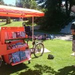 Die literarische Badesaison ist eröffnet: Der mobile Freileser-Kiosk ist wieder unterwegs!